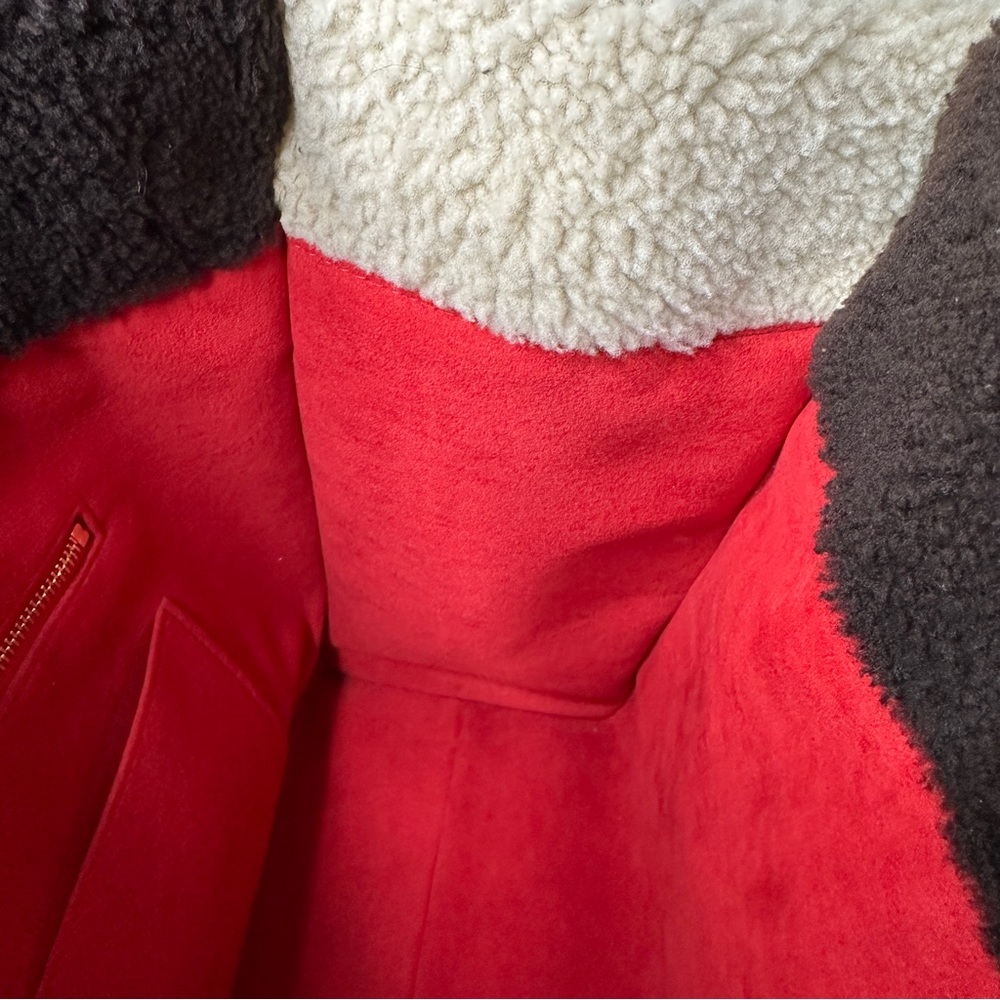 Louis Vuitton Fleece Teddy OnTheGo GM Tote - Picture 13 of 16